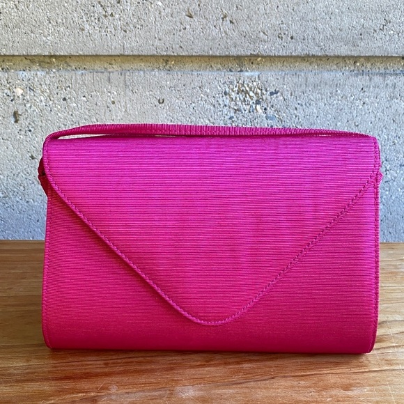 Handbags - 🤍 Pink Clutch Bag